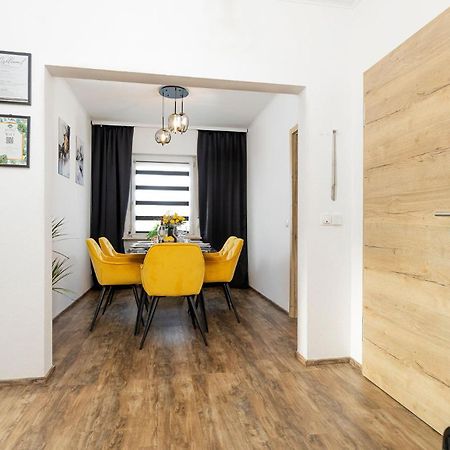 Luxx Home Mm, Airport- Fuer 7 Personen-Parken-Kueche Trunkelsberg ภายนอก รูปภาพ