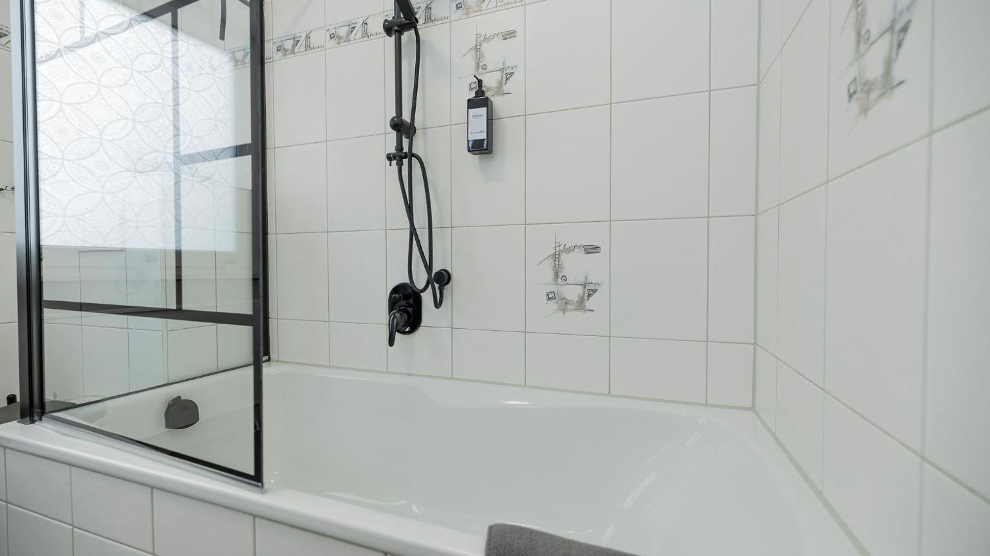 Luxx Home Mm, Airport- Fuer 7 Personen-Parken-Kueche Trunkelsberg ภายนอก รูปภาพ